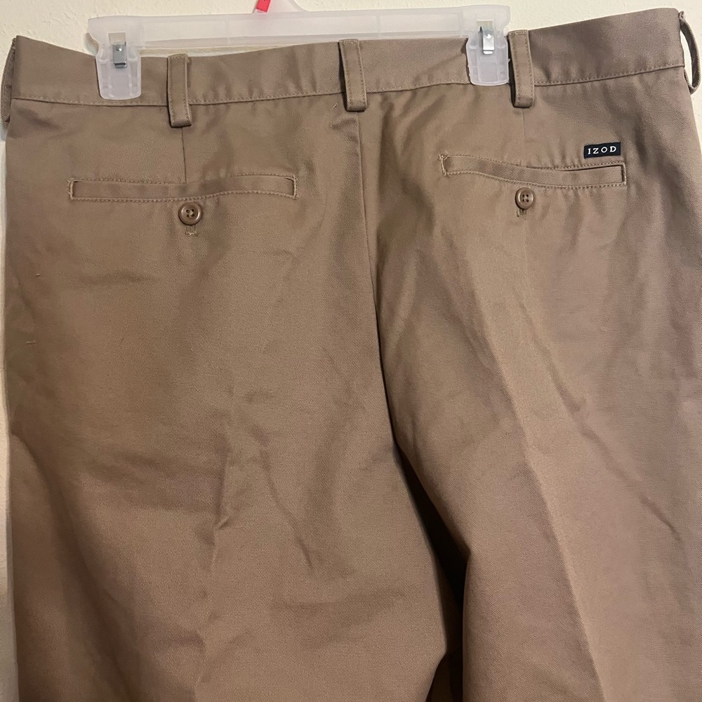 Men’s IZOD Pants - Picture 6 of 6